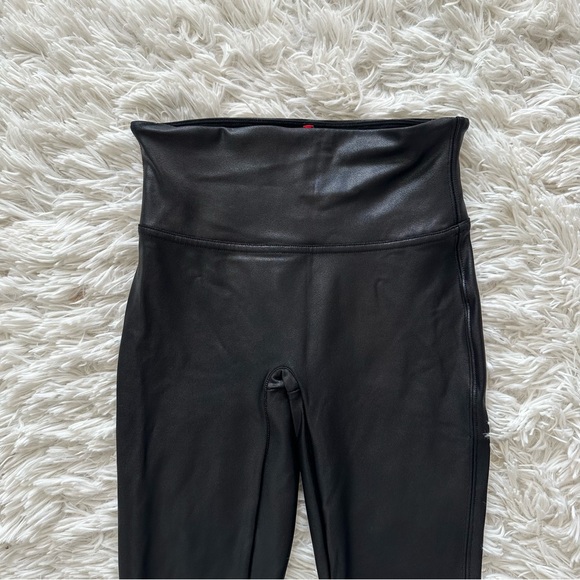 Spanx Faux Leather Leggings Size S - Picture 3 of 12
